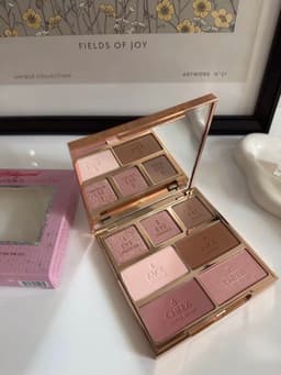 Charlotte tilbury All-In-One Face & Eye Makeup Palette  6