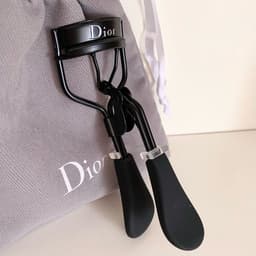 Dior eyelash Curler recourbe cils élégante  5
